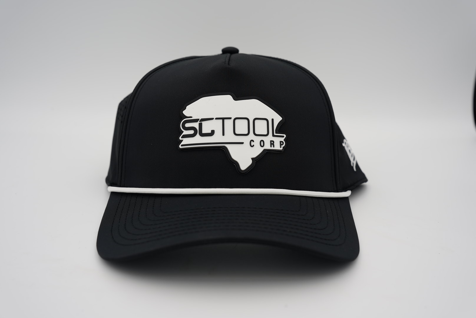 Performance Golf Hat – Black with White Rope Cord